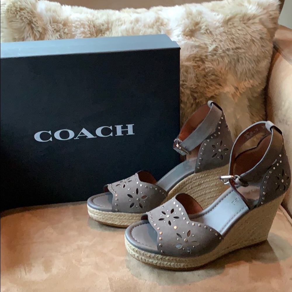 Coach Kelsi Gray Suede Espadrille Wedge Sandal 7.5